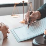 Luật sư Hợp đồng